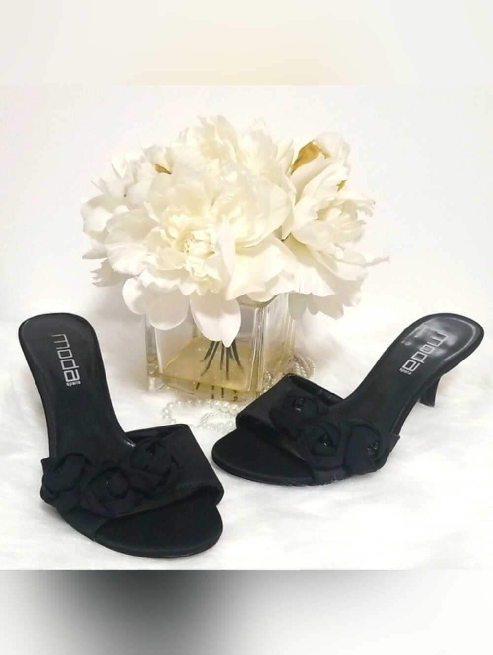 MODA Spana Black Open-Toe Heeled Slides Sandals with Rosette Rhinestones Accent